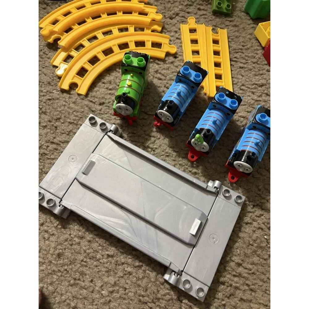 Mega Bloks Thomas The Tank Engine Figures & Parts